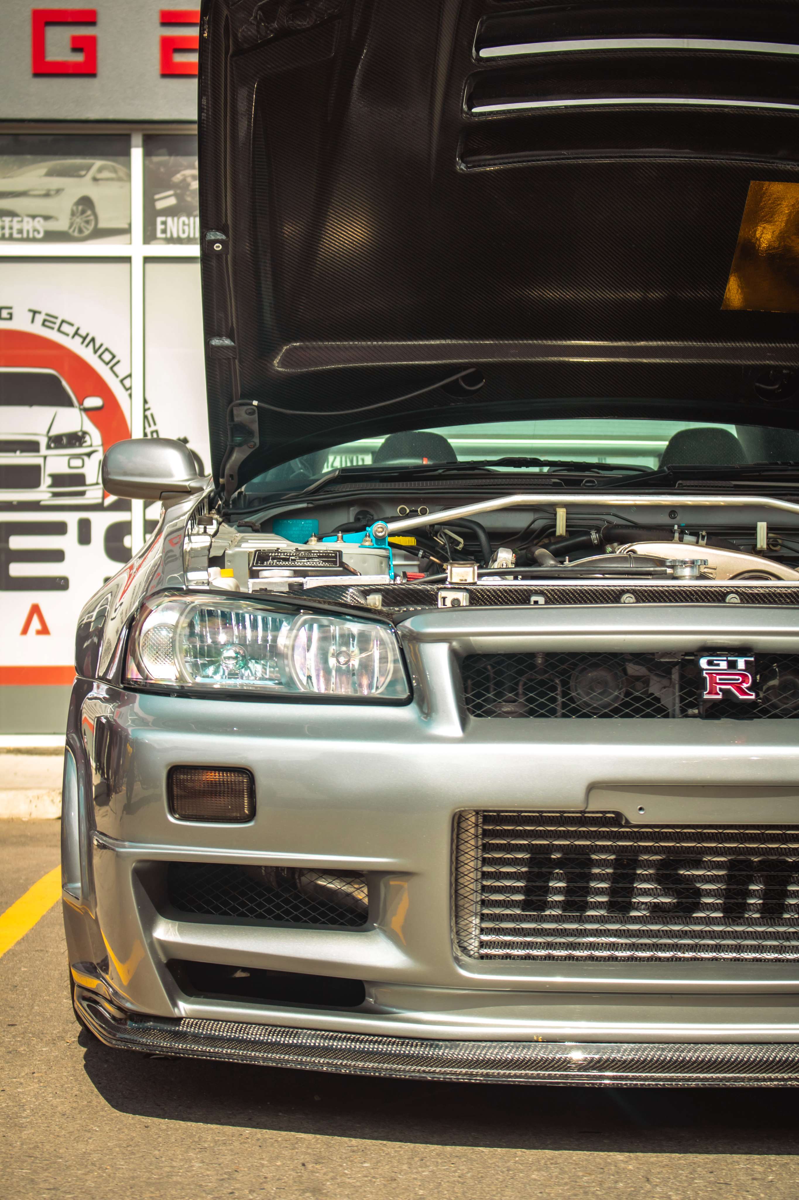 Zee's Garage Gallery Image 6